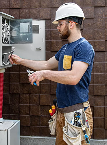 الفحص والاختبار